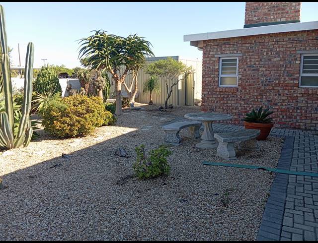 3 BEDROOM FREESTANDING TO LET IN CANNONVILLE